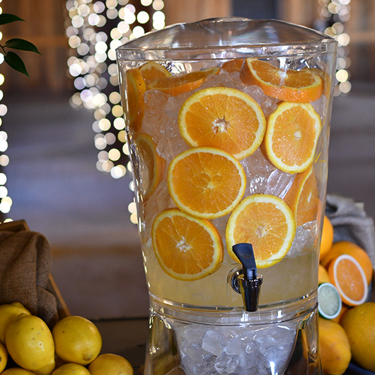 refreshing lemonade at wedding reception